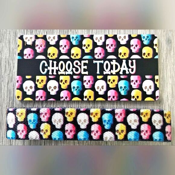 ZOX "CHOOSE TODAY" #1173 SKULL INTERACTIVE Glow N The Dark collectible wristband - Picture 4 of 11